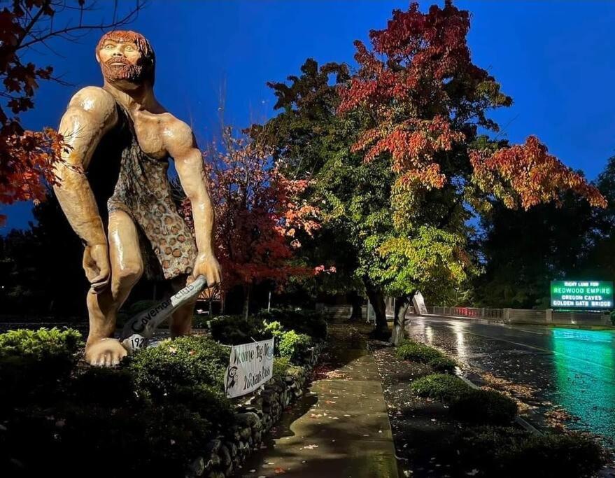 Bear Mountain - Suite 8 グランツ・パス エクステリア 写真
