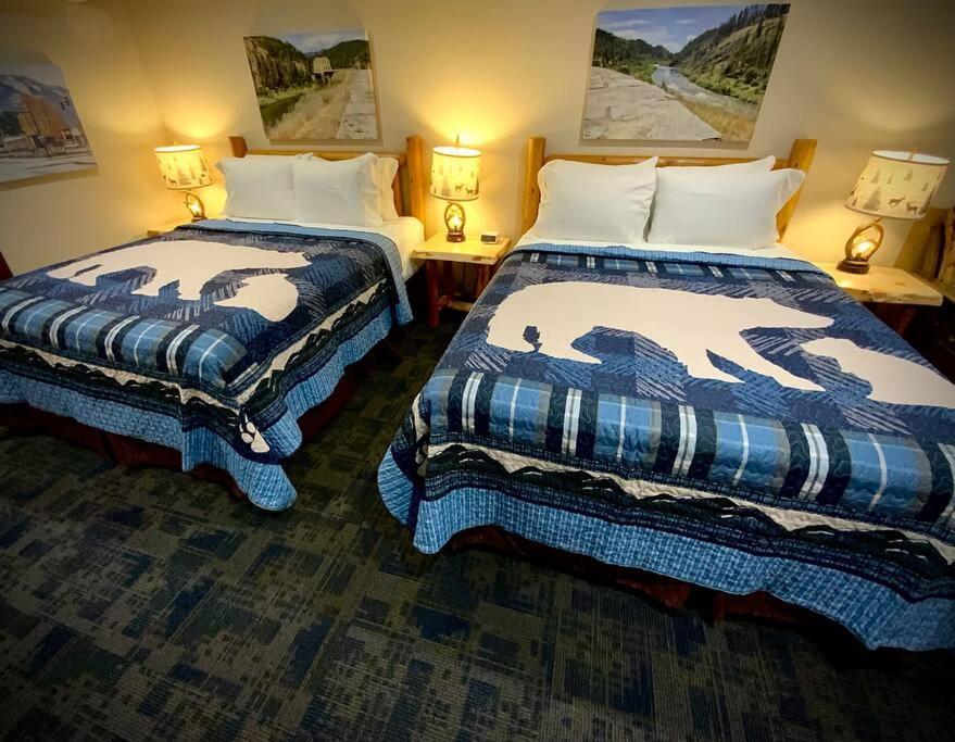 Bear Mountain - Suite 8 グランツ・パス エクステリア 写真